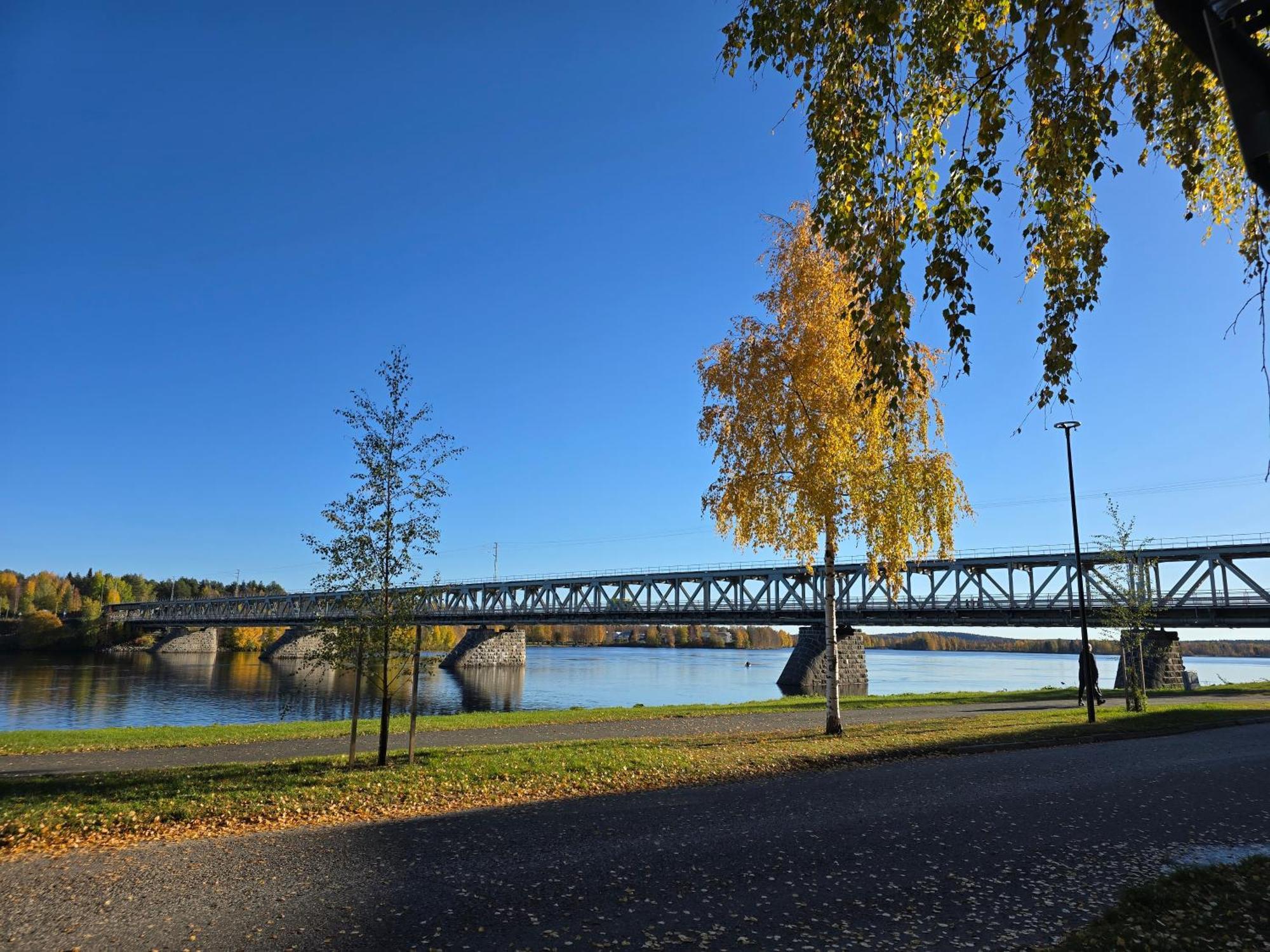 Uusi Kotoisa Kaksio Yksityissaunalla Rovaniemi Esterno foto