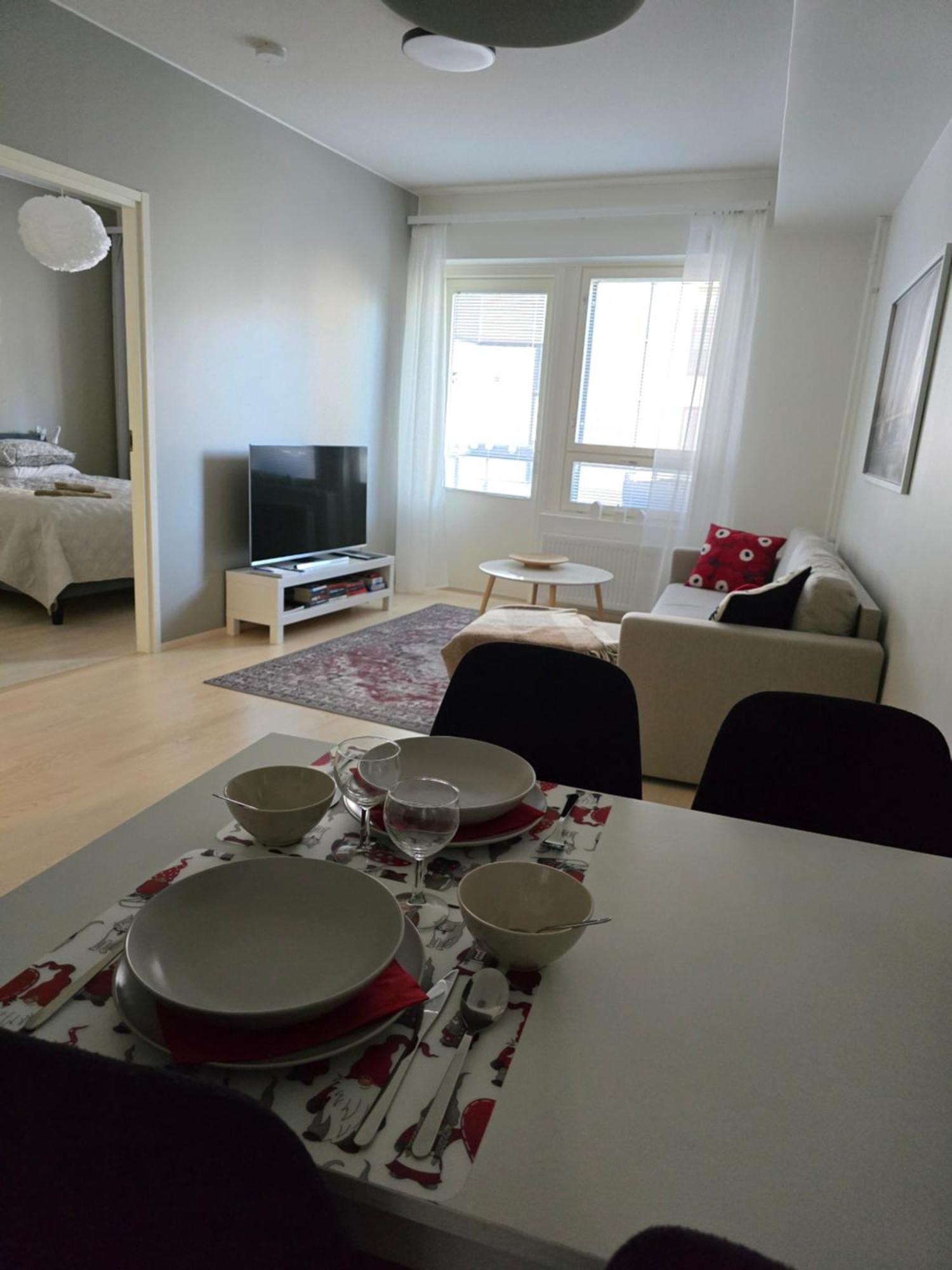 Uusi Kotoisa Kaksio Yksityissaunalla Rovaniemi Esterno foto